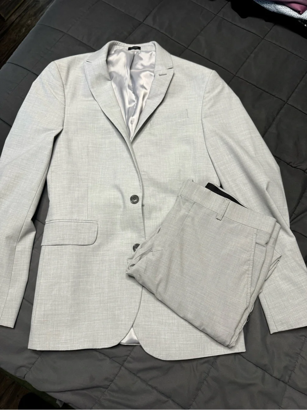 Men's Light Gray Two-Button Blazer